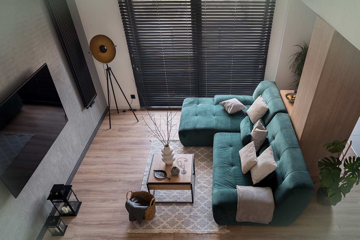 7 soluzioni per sfruttare ogni centimetro in un soggiorno di dimensioni ridotte