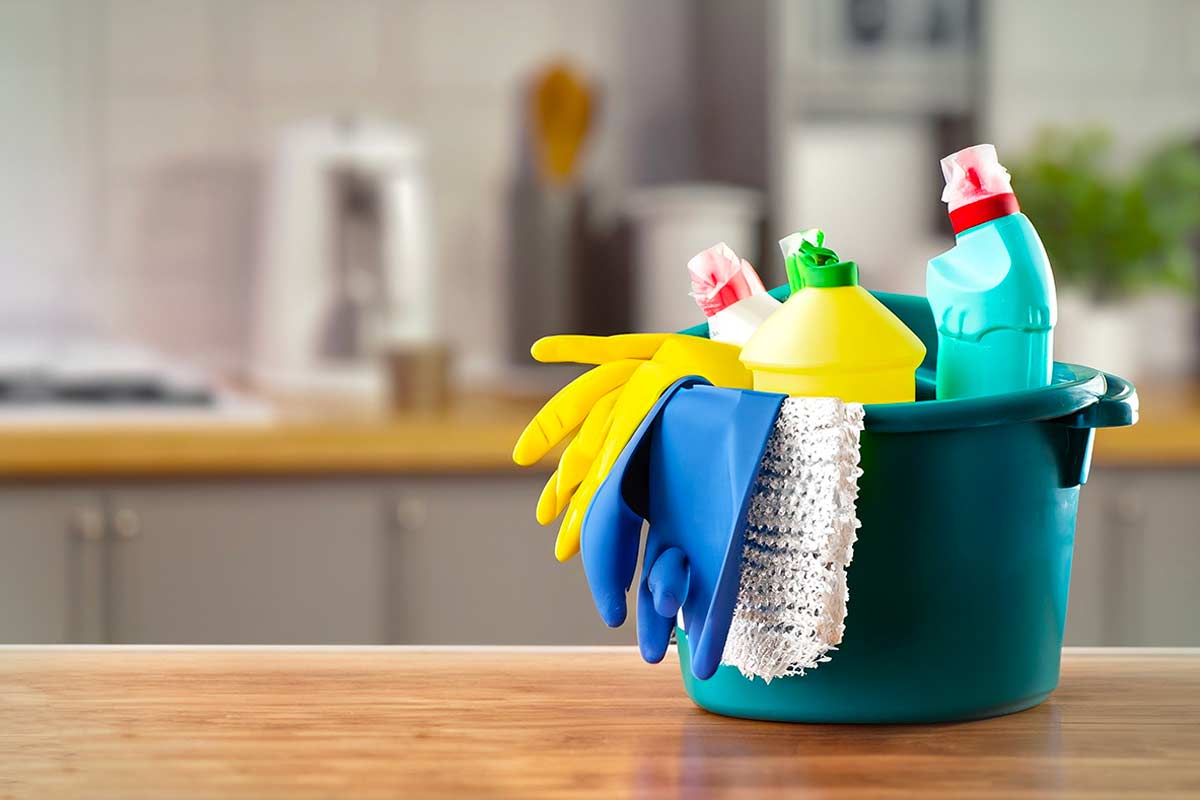 Non è il detersivo: è l’ordine in cui pulisci